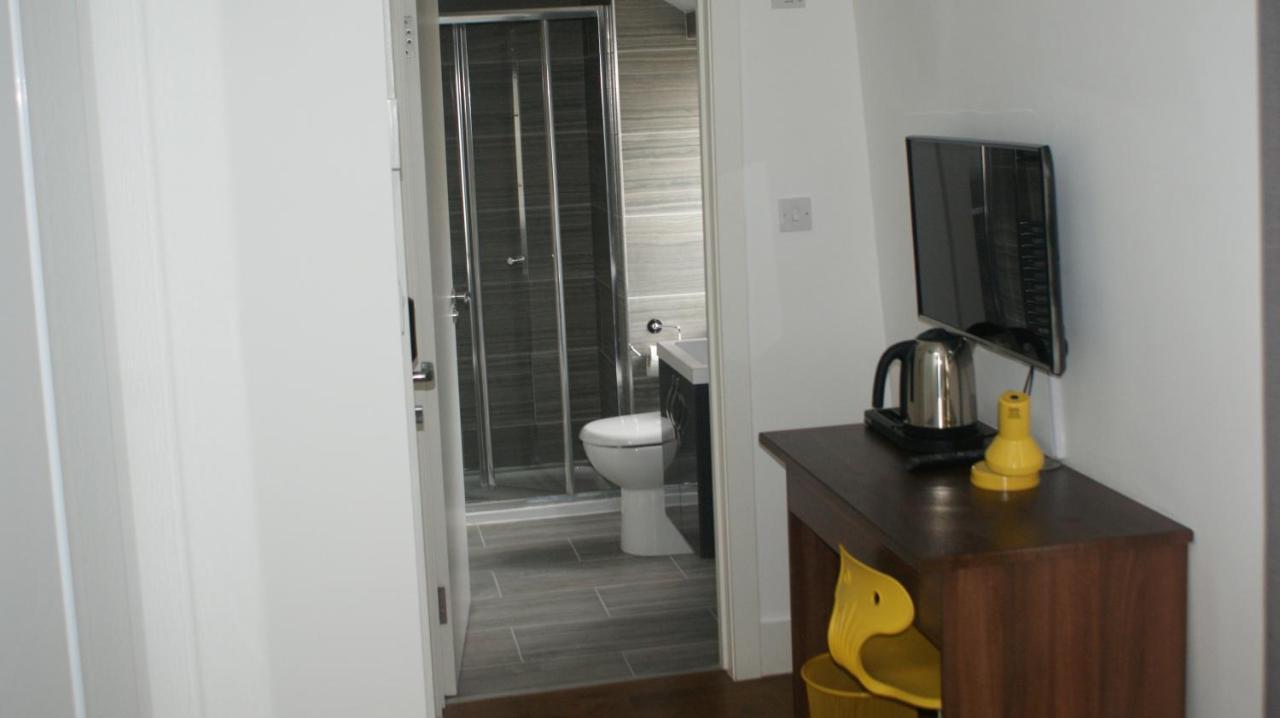 Titiwangsa One Accomodation At Paddington Londres Exterior foto
